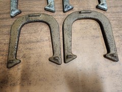 4 Wonder 2-1/2 Lb Pitching Horseshoes