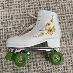 Gonex Size 8 Women’s Sunflower Skates