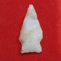 Stone Medieval Arrowhead Point, White – Bow Hunting Archery Arrowhead