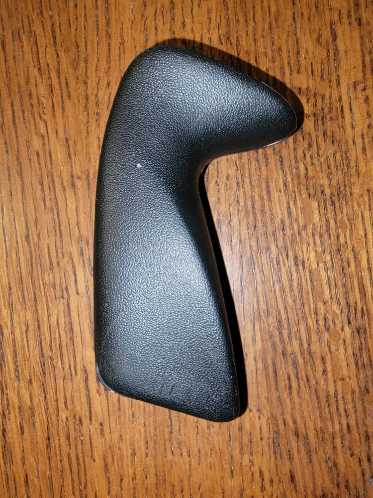 Fred Bear Archery 1L Mag Riser Hard Plastic Grip