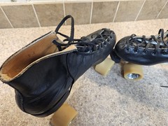 Oberhamer Roller Skates – Black Original Challenger Plate – Mini Fanjets – Used