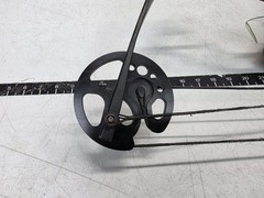 CAJUN SHORE RUNNER BOWFISHING BOW R/H BOTTLE REEL