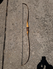 Bear Glass-Power-Bow Ambidextrous ￼Recurve Bow 60in 34lb 28in Draw Brown C5899