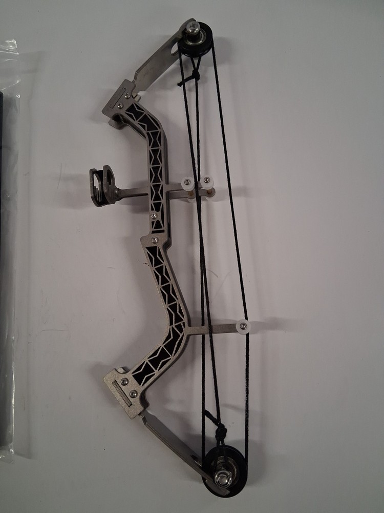 NEW ARCHERY SET Mini Compound Bow 10” Stainless Steel 10 ARROW LOT Shooting Gift