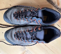 La Sportiva TX 4 size 10.5 or 44 euro