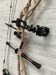 Elite Basin, RH, 20-70 lbs, In Mountain Tan w/ Package