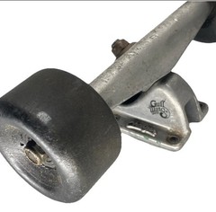 Gullwing Charger Longboard Skateboard Trucks Set of 2 Used