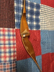 VINTAGE SHAKESPEARE SIERRA TRADITIONAL RECURVE HUNTING BOW 52″ 45LB RIGHT HAND