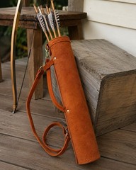 Handmade Leather Archery Quiver Arrow Holder Back Shoulder Recurve Longbow