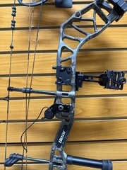 Bear Legit Maxx RH Compound Bow – 14-30”, 10-70# – Item 6019