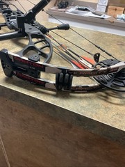 Darton Veracity 35 Compound Bow 26-31in Draw 60-70# RH