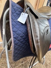 Stubben Romanus Dressage Saddle 17” MW