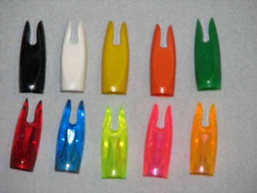 Marco Snap Nocks – 9/32″, 5/16″, or 11/32″ – 1 Dozen