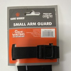 Game Winner Small Armguard Ambidextrous Youth Black Camouflage FSGWAR3027