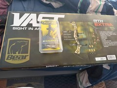 BRAND NEW Bear Vast RTH Compound Bow, 20-30″ Draw Length, 40-70lbs