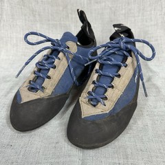 EVOLV Rock Climbing Shoes Women’s Leather Lace-up – US 8