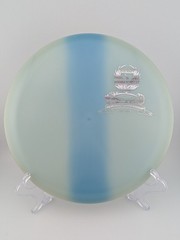 Discraft Limited Edition Glo UV (Silver Holographic Foil) Challenger – 173-174g