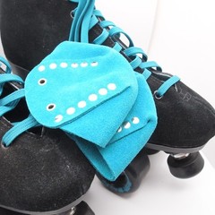 Sure-Grip Mens 10 Boardwalk Roller Skates Black Suede