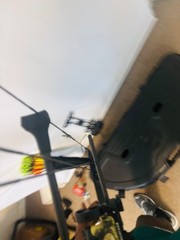 Diamond Archery Infinite Edge Pro RH 70 lb Compound Bow – B12489