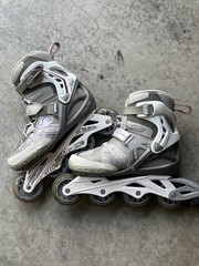 Rollerblade Spark 80 Max Wheel 80 Women’s Size 8 White/Silver/Maroon