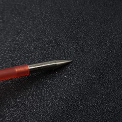 Red 7.6cm Short Slingshot Darts – 6mm Thick, Metal Tip, Plastic Body for Hunting