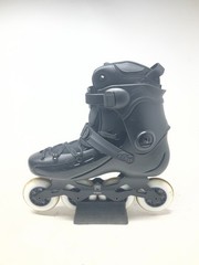 FR1 90 SkatesSize 11.5 (45)Black