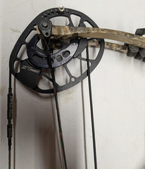 2019 Hoyt Helix Ultra SubAlpine Camo Compound Bow! RH 27-30″ 50-60lb.