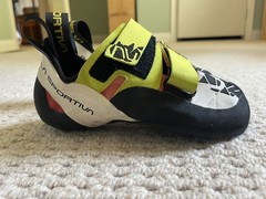 Brand-new (w/ No Tags) La Sportiva Women’s Otaki Climbing Shoes, Euro Size 37.5