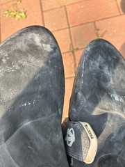 evolv phantom lv, black and white, intact straps, very aggressive, stiff