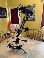 New 2025 Mathews Lift X With 28.5” Draw