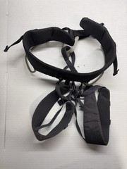 Mint Excellent Black Diamond Climbing Harness Sz L/XL 30″-42” CE0082 Type C