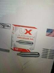 Umarex 12-Gram CO2 Cartridges for Optimal Performance in Air Guns – 12 Count