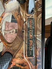 Barnett Raptor Pro STR 400fps Triggertech Realtree Crossbow – Camo (78005)