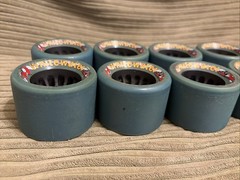 Vintage 8 Hyper White Water Quad 62mm speed roller skating wheels Green/blue