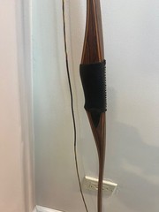 white bison traditional longbow by steve hohensee