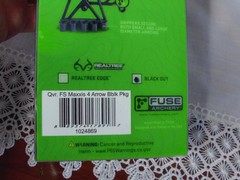 FUSE MAXXIS QUICK DISCONNECT 4 ARROW QUIVER IN black
