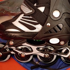 Dikashi Youth Inline Skates Rollerblades Black/White ABEC-7 Bearings