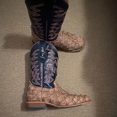 Men’s Justin Boots Tan Pirarucu Ocean Front 7d
