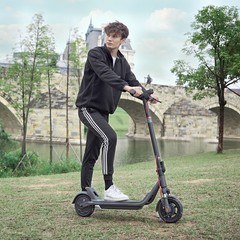 Foldable Electric Scooter for Kids Teens 250W Adjustable Height Lightweight Gift