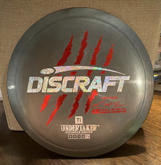 Discraft Ti Undertaker First Run Paul McBeth Plate ink. 8/10 9|5|-1|2 174g Gray.