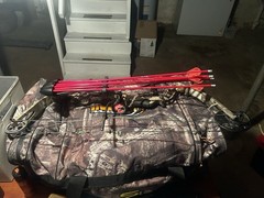 Martin Leopard Compound Bow Right Handed 26”DL 45#DW