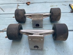 independent skateboard trucks 159, Bearings And Sector None 70mm Wheels