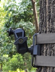 Trail Camera Mount 1/4″-20 Threaded 360° Adjustable for Tree – Hunting Accessory