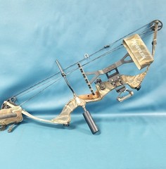 Reflex Bighorn Hunter Compound Bow Camo Detail