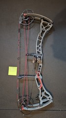 Bowtech CP30 Compound Bow RH 70lb
