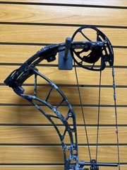 Obsession Defcon M2 6 Compound Hunting Bow – 70#, 27” – Item 3754