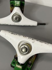 Gullwing Longboard Trucks Charger Reverse Kingpin Rasta 9″