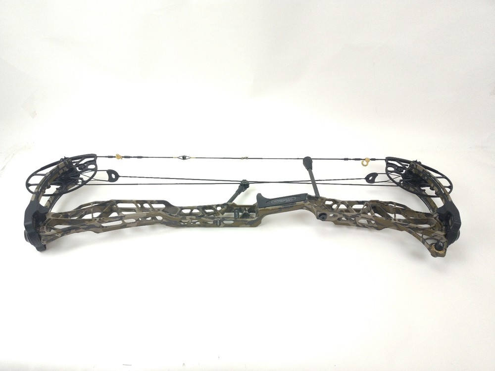 Mathews LIFT 33″ Compound Bow – 80LB – 31.5″ Draw – Right Hand – Mossy Oak