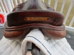 16.5» NARROW HENRI DE RIVEL ADVTG CC JUMP ENGLISH SADDLE w NEW LEATHERS & IRONS