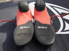 New Evolv Oracle climbing shoes US 11.5 (rev 2)